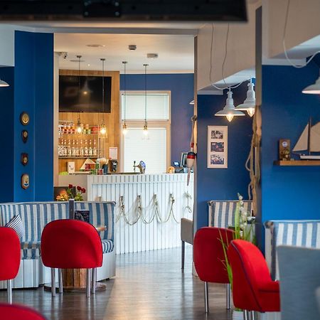 Hotel & Spa Trzy Wyspy シフィノウイシチェ エクステリア 写真
