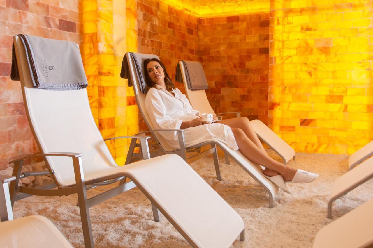 Hotel & Spa Trzy Wyspy シフィノウイシチェ エクステリア 写真