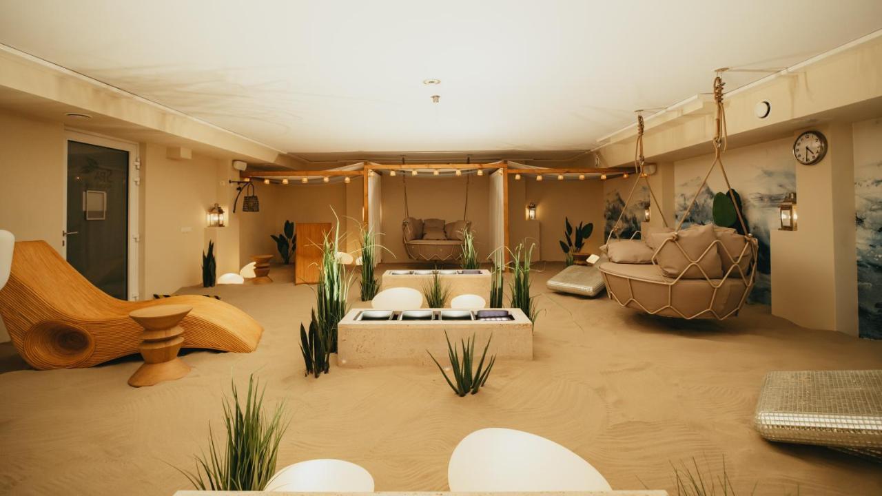 Hotel & Spa Trzy Wyspy シフィノウイシチェ エクステリア 写真