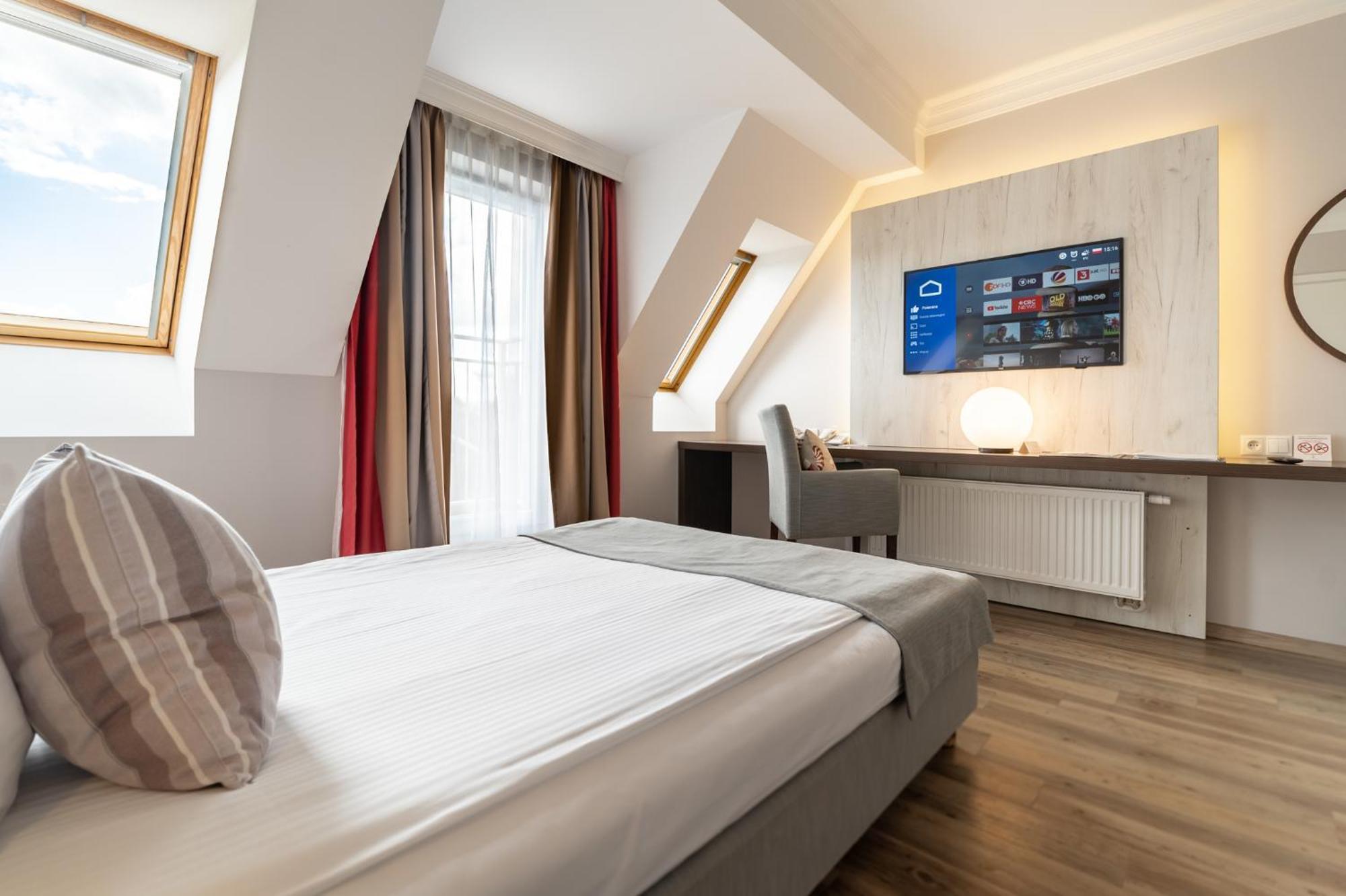 Hotel & Spa Trzy Wyspy シフィノウイシチェ エクステリア 写真